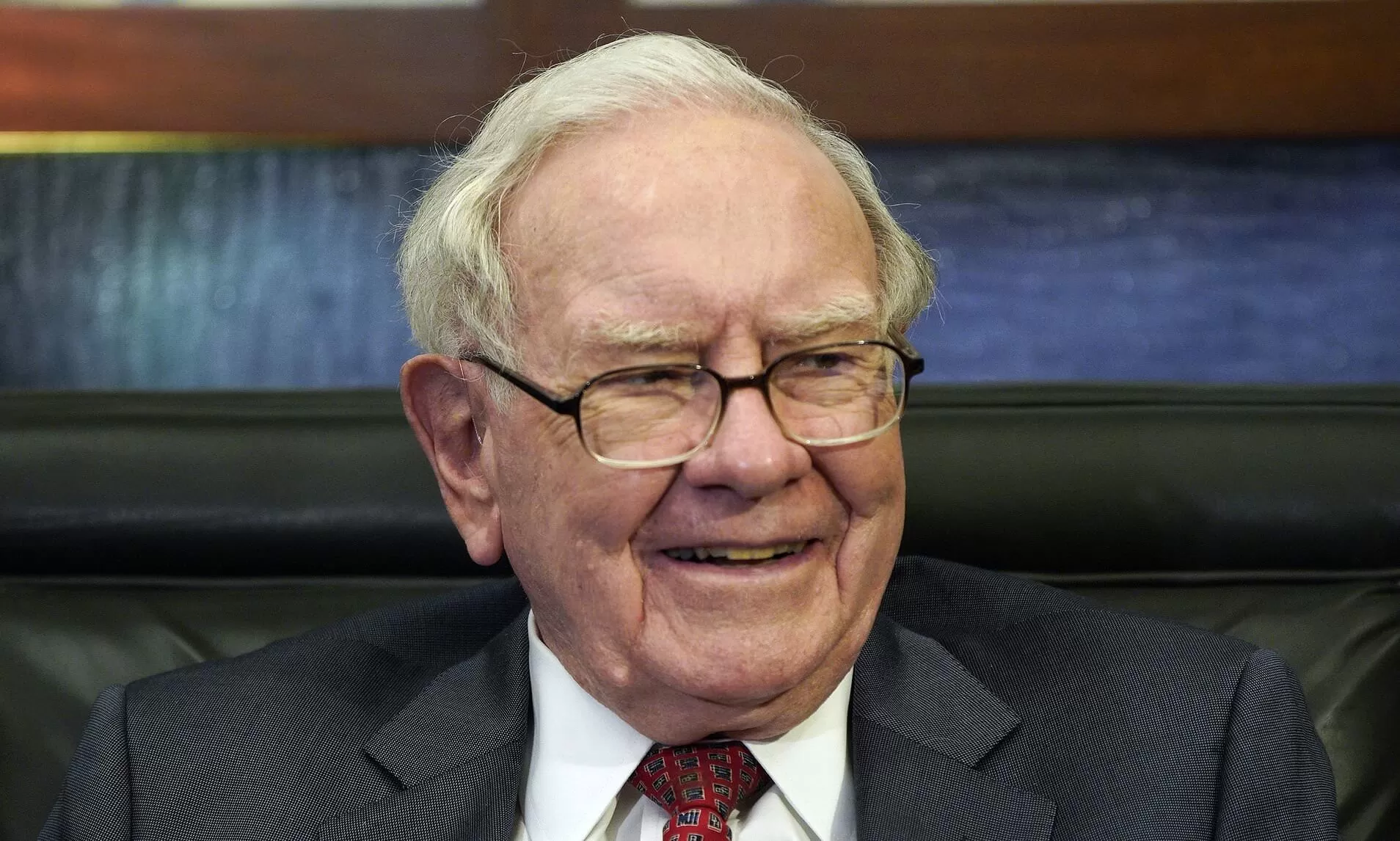 Warren Buffett compares AI dangers to nuclear weapons, again, says tech will be great for scammers