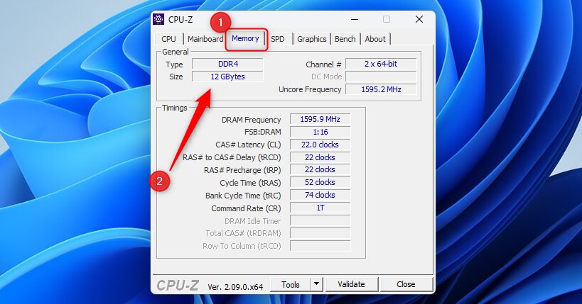 CPU-Z menu dialog with the Memory tab and the RAM size elements highlighted with annotations.