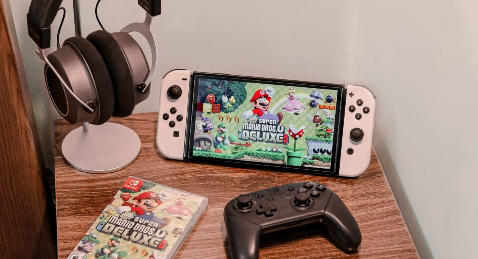 Nintendo Switch 2 will likely be larger and feature magnetic Joy-Cons