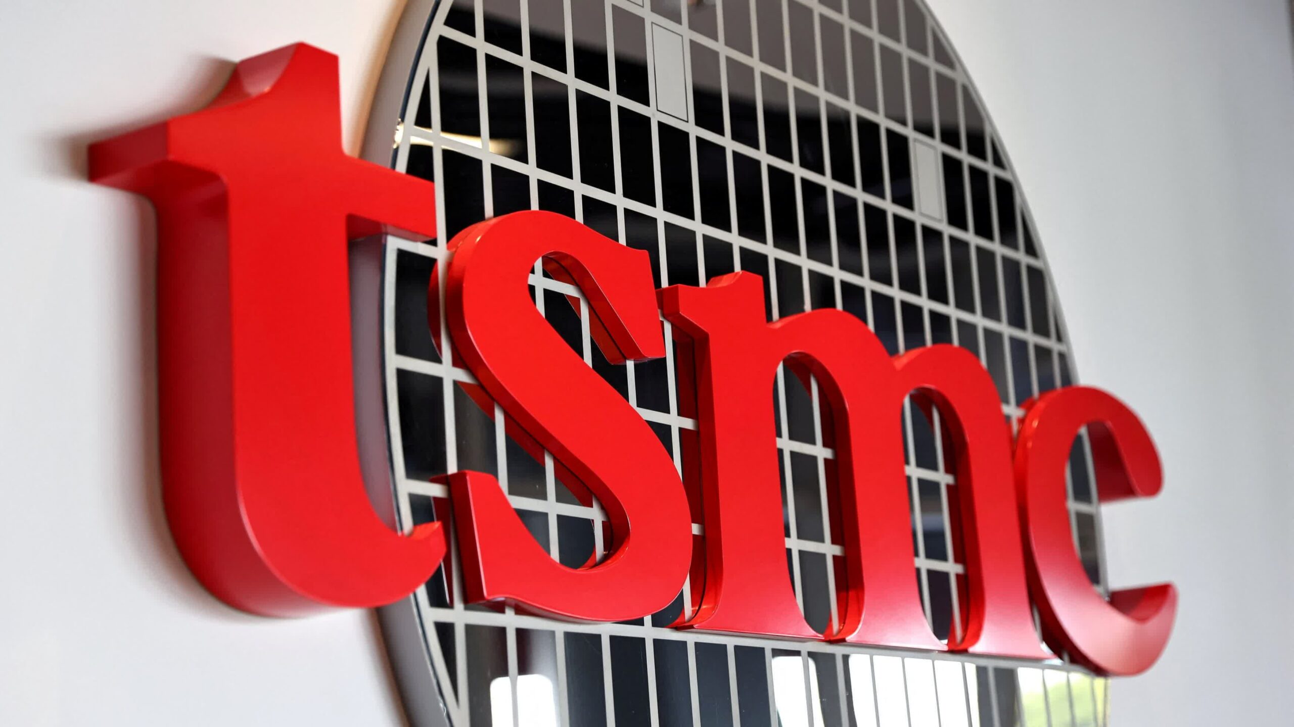 TSMC lays out roadmap for massive, kilowatt-class chip packages and terabit optical links