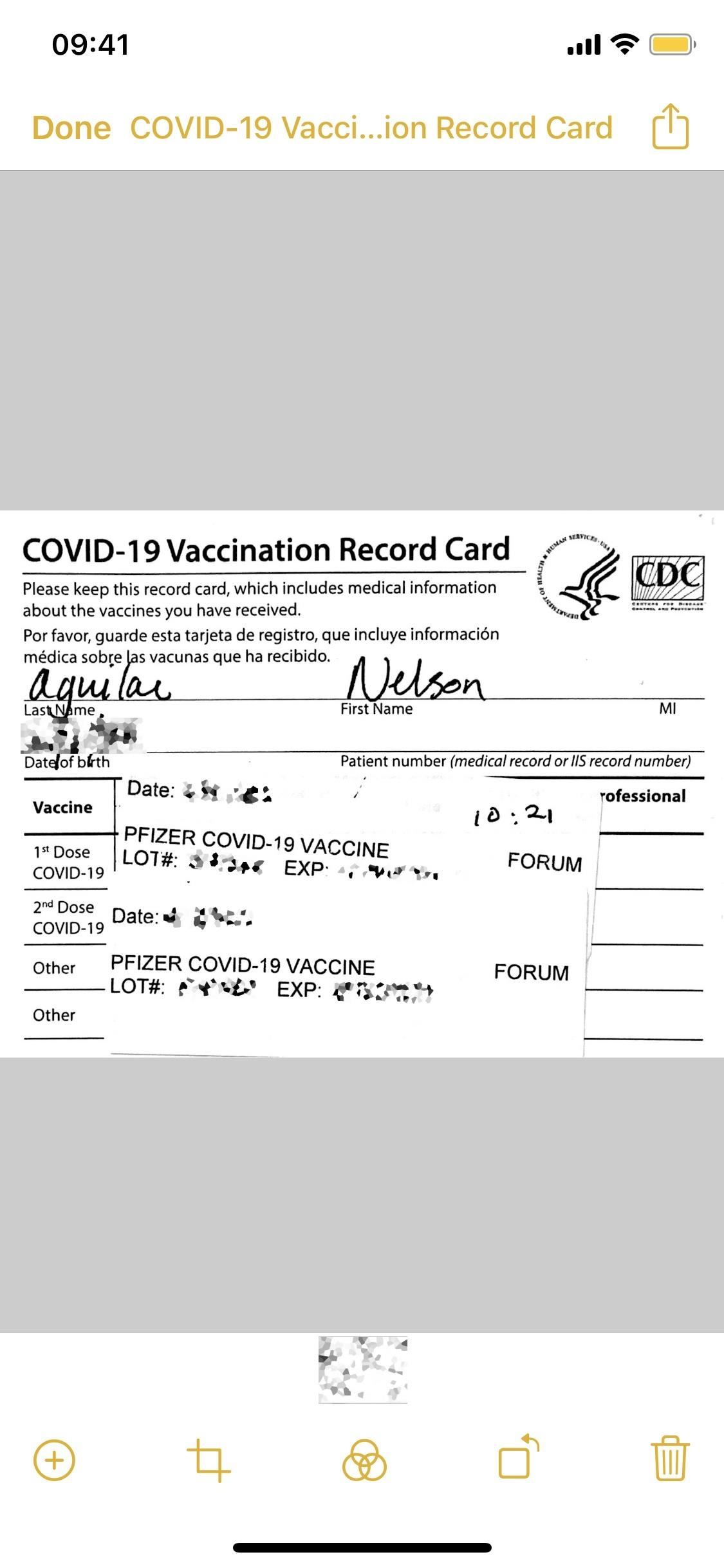 4 Ways to Quickly Open and Show Off Your COVID-19 Vaccination Record Card on Your iPhone