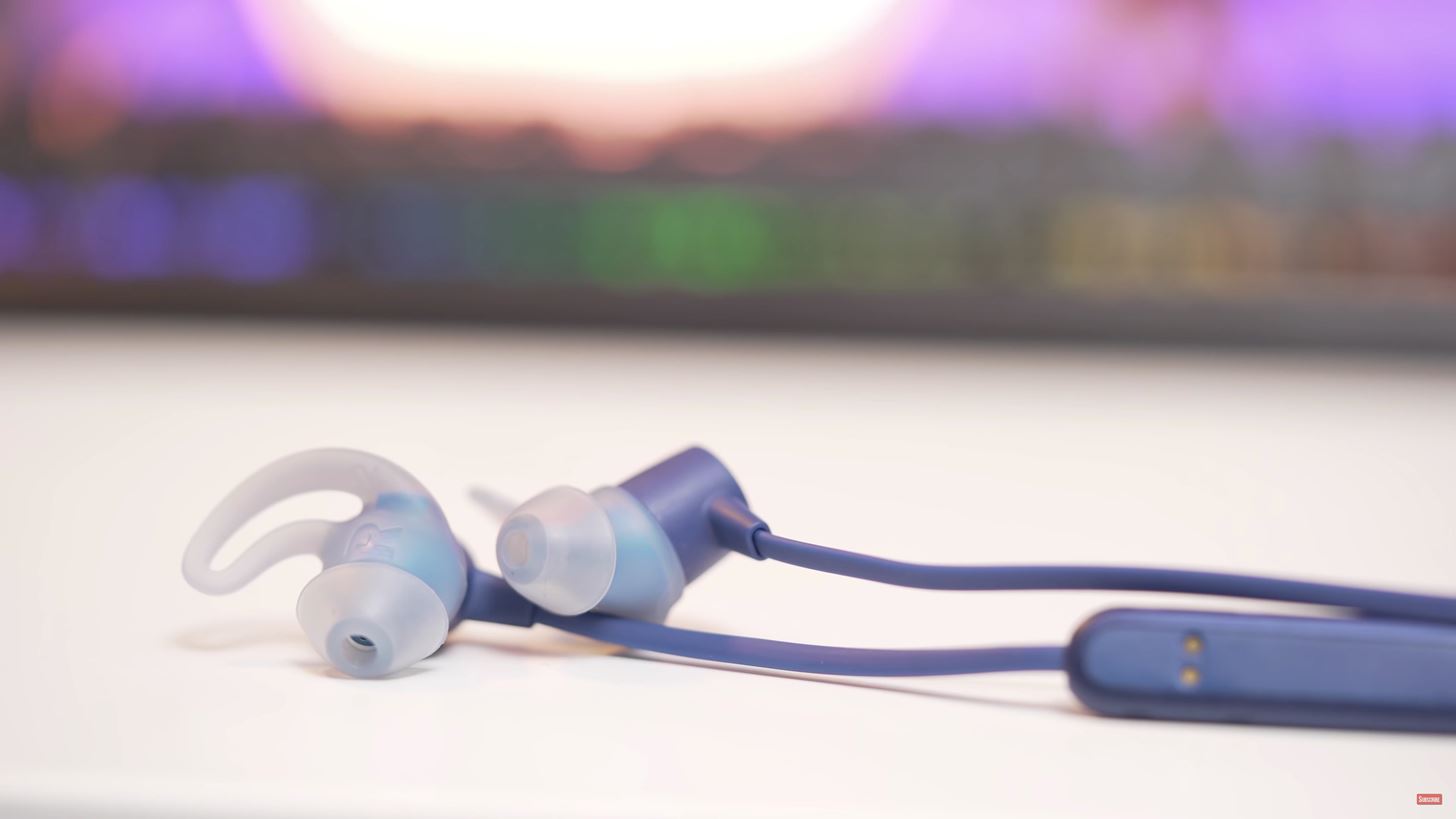 5 Wireless Headphones That'll Pair Perfectly with Your Galaxy Note 10