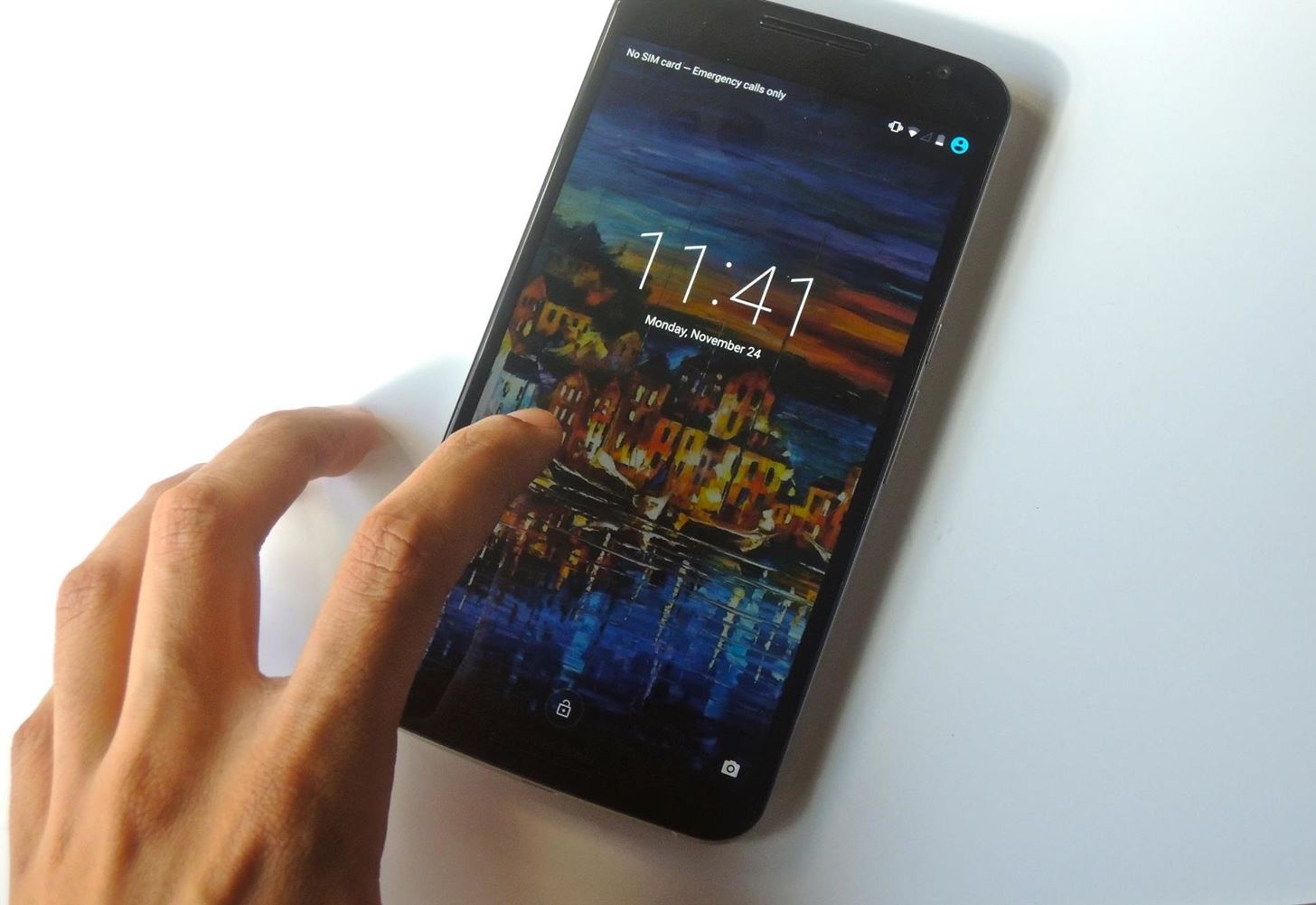 Enable the Hidden "Double Tap to Wake" Feature on Your Nexus 6