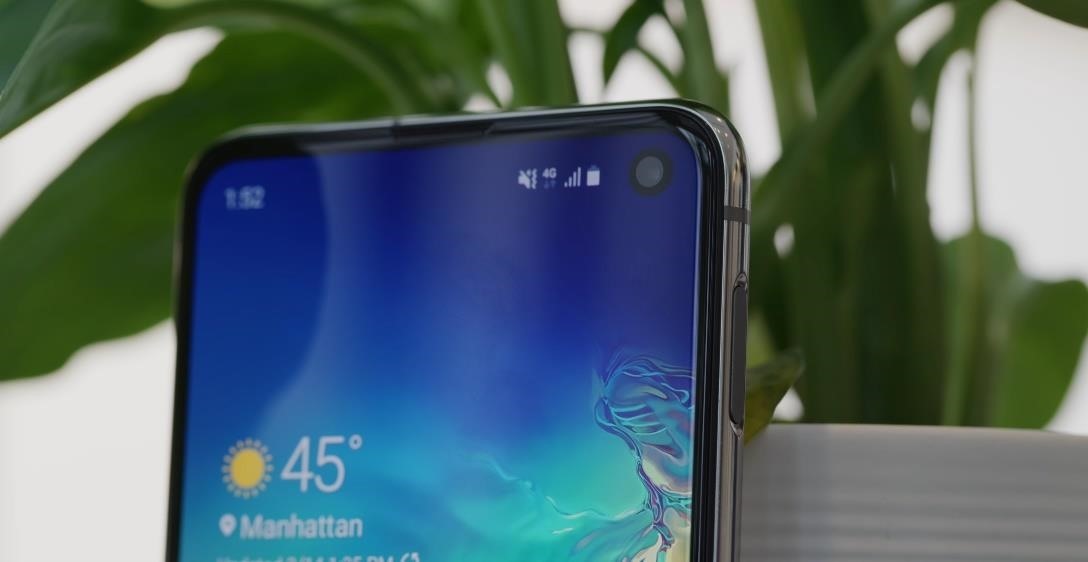 Everything You Need to Know About the Samsung Galaxy S10e