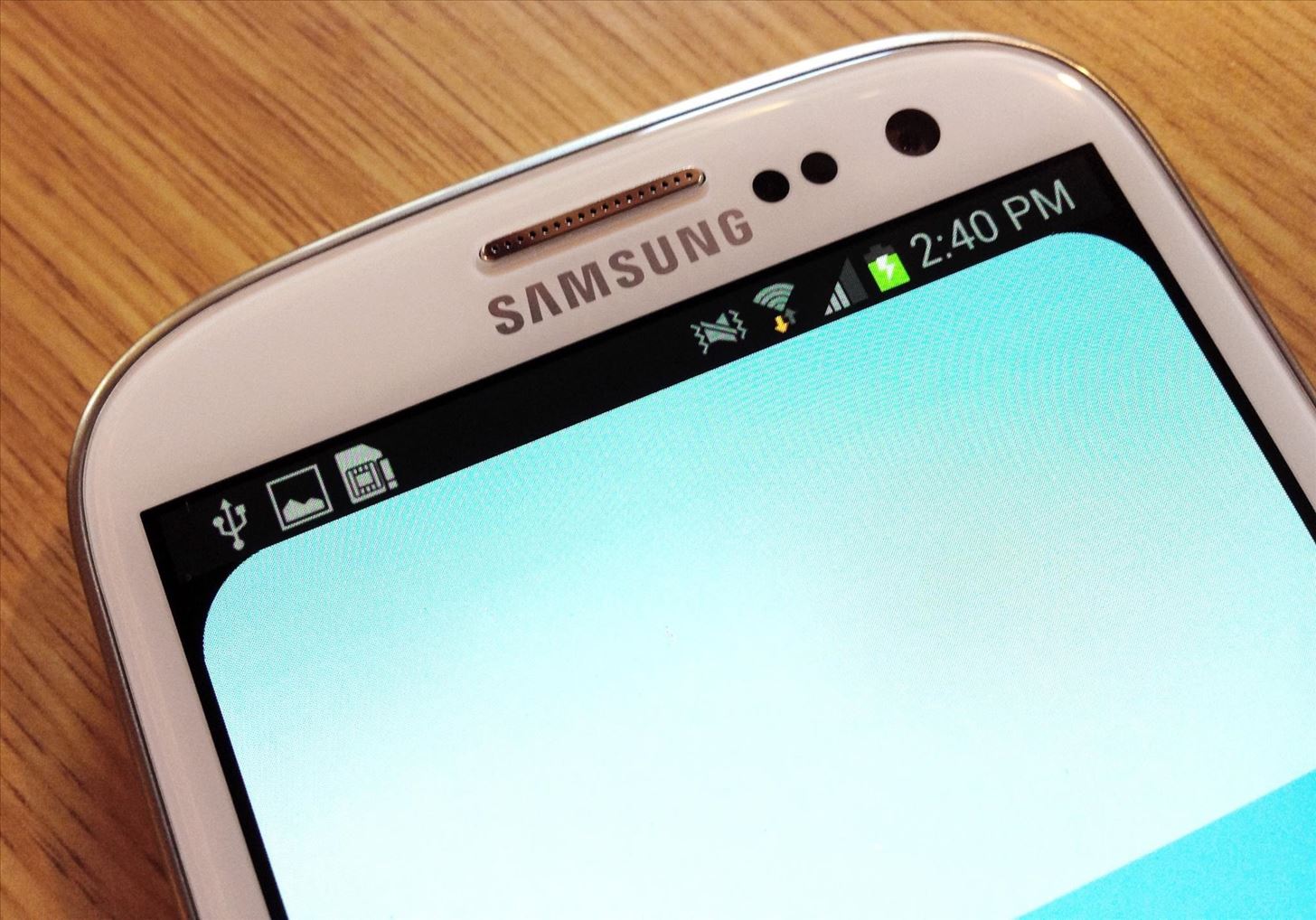 How to Get Rounded Screen Corners on Your Samsung Galaxy S3 or Other Android Device