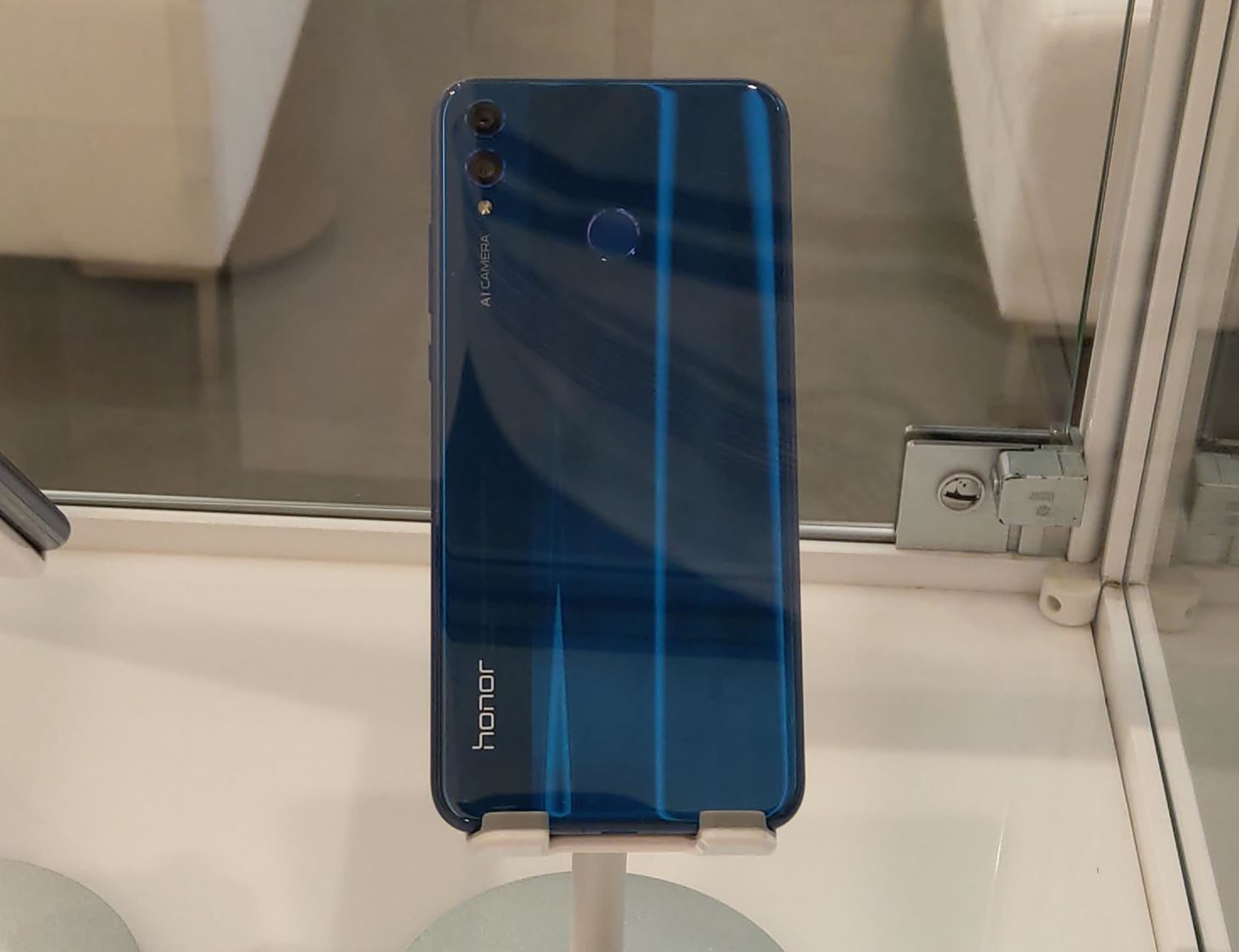 Hands on with the Honor 8X — Coming to the US Very Soon