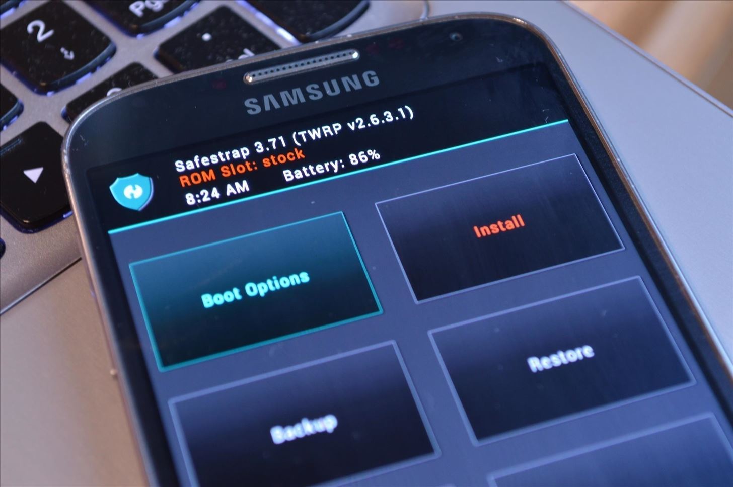 How to Install a Custom Recovery & New ROM on Your Bootloader-Locked Samsung Galaxy S4