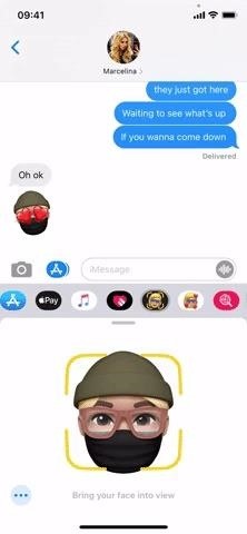 iOS 14 Lets Your Memoji Wear Surgical Masks & Cloth Face Coverings of Any Color