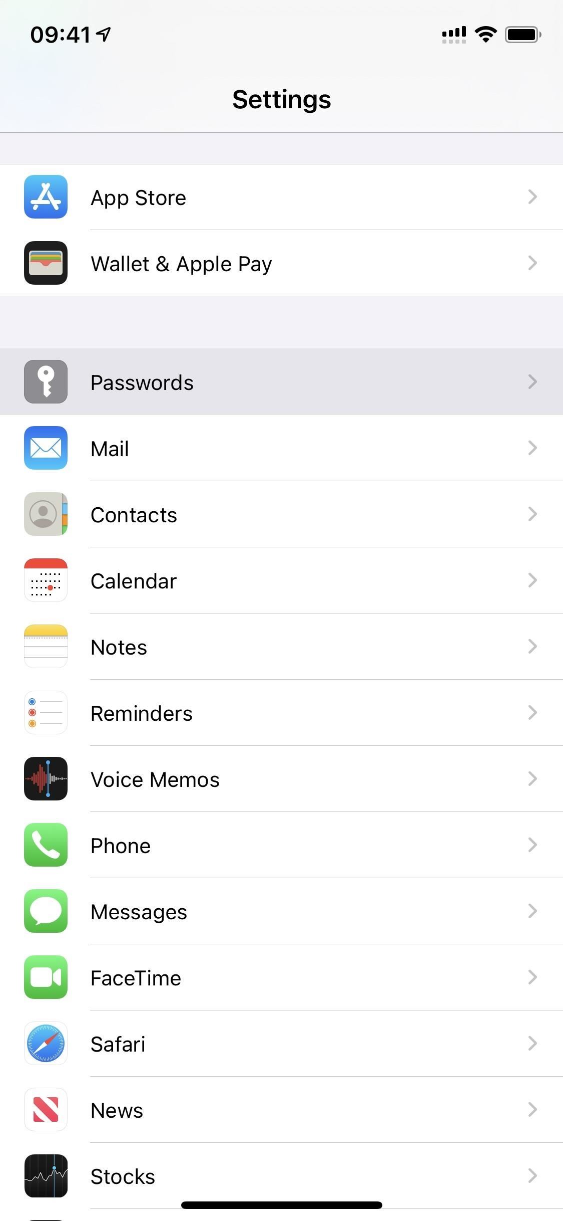 iOS 14 Monitors Your Passwords to Protect You Against Data Breaches — Here's How It Works