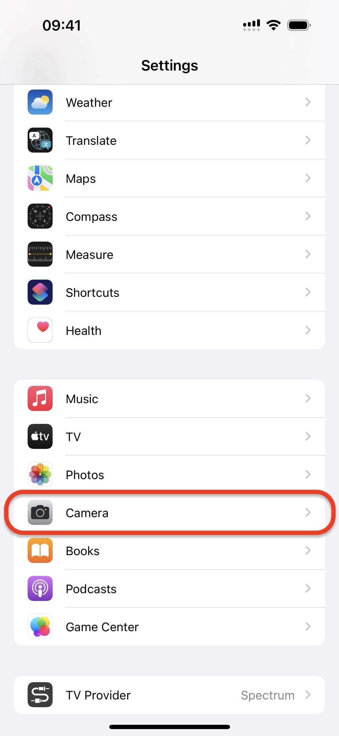 This iPhone Setting Instantly Improves Video Quality When Shooting in Low Light