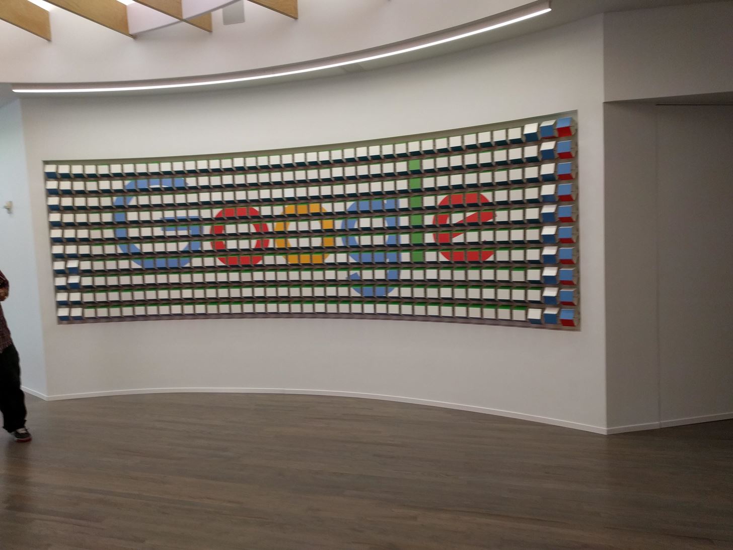 The Made by Google Pop-Up Shop in NYC Is Like an Apple Store, but with Personality