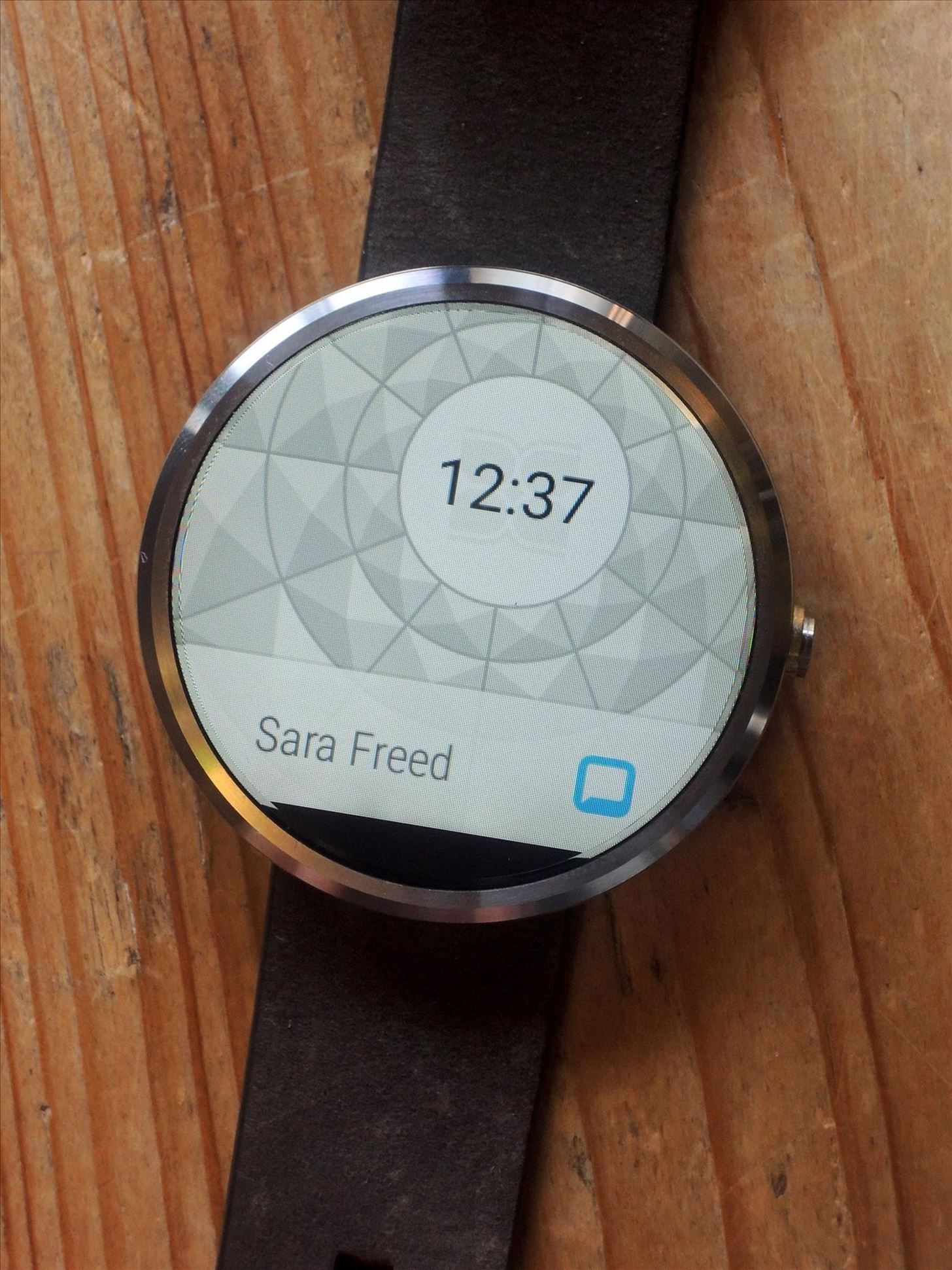 How to Set Up & Use an Android Wear Smartwatch on Your iPhone