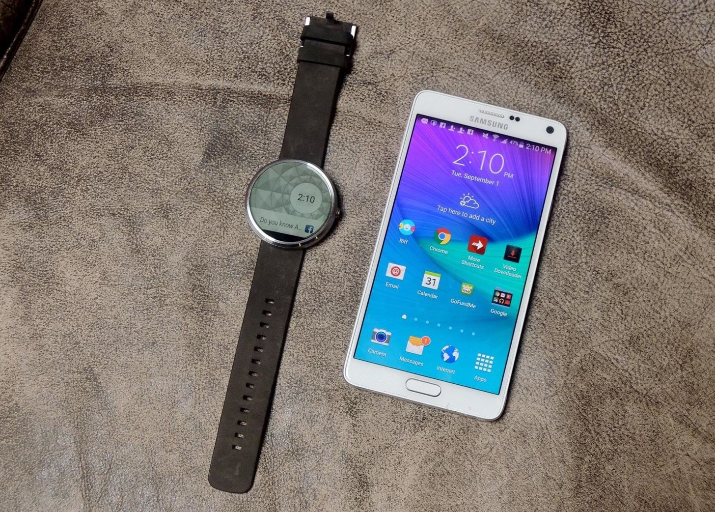 How to Set Up & Use an Android Wear Smartwatch on Your iPhone