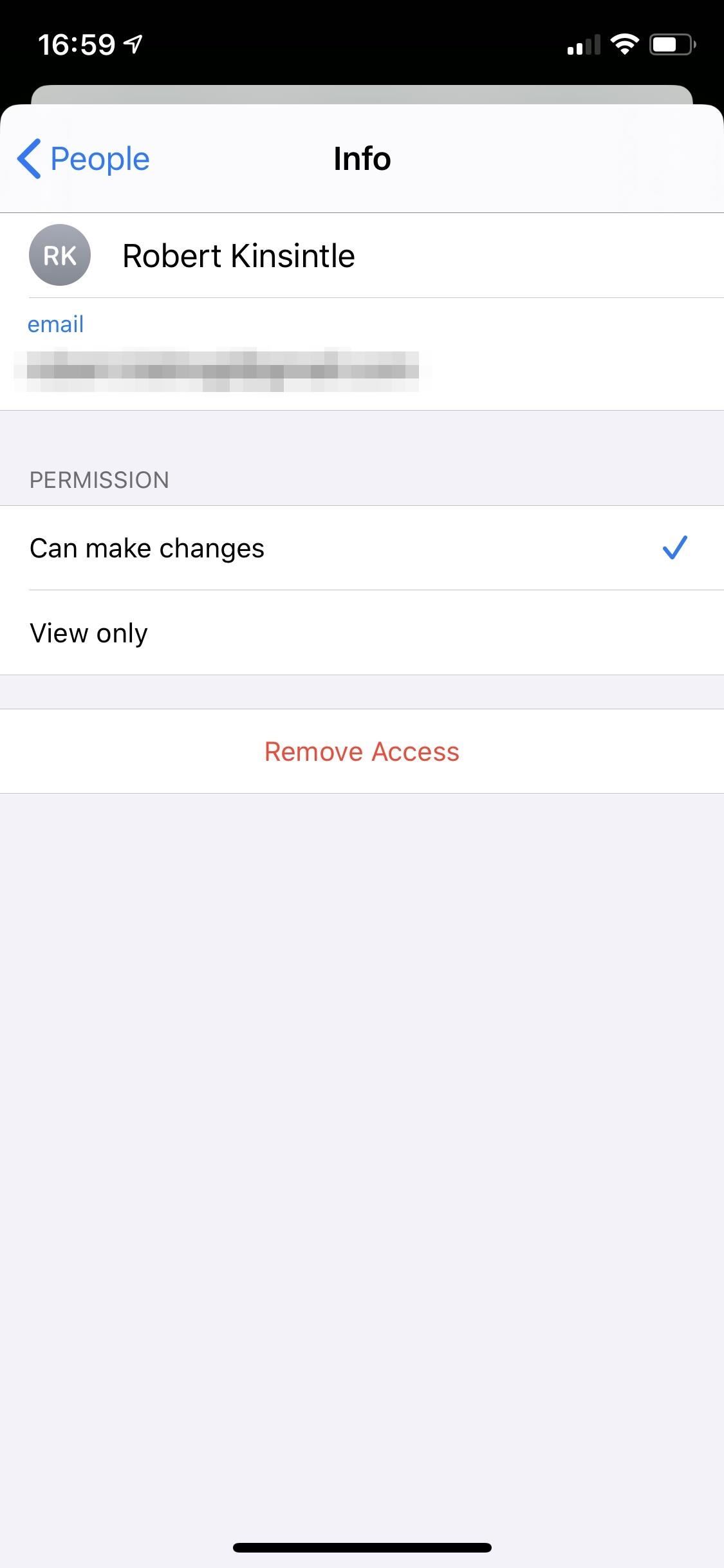 How to Share iCloud Drive Folders to Collaborators or as ZIP Files to Anyone from Your iPhone