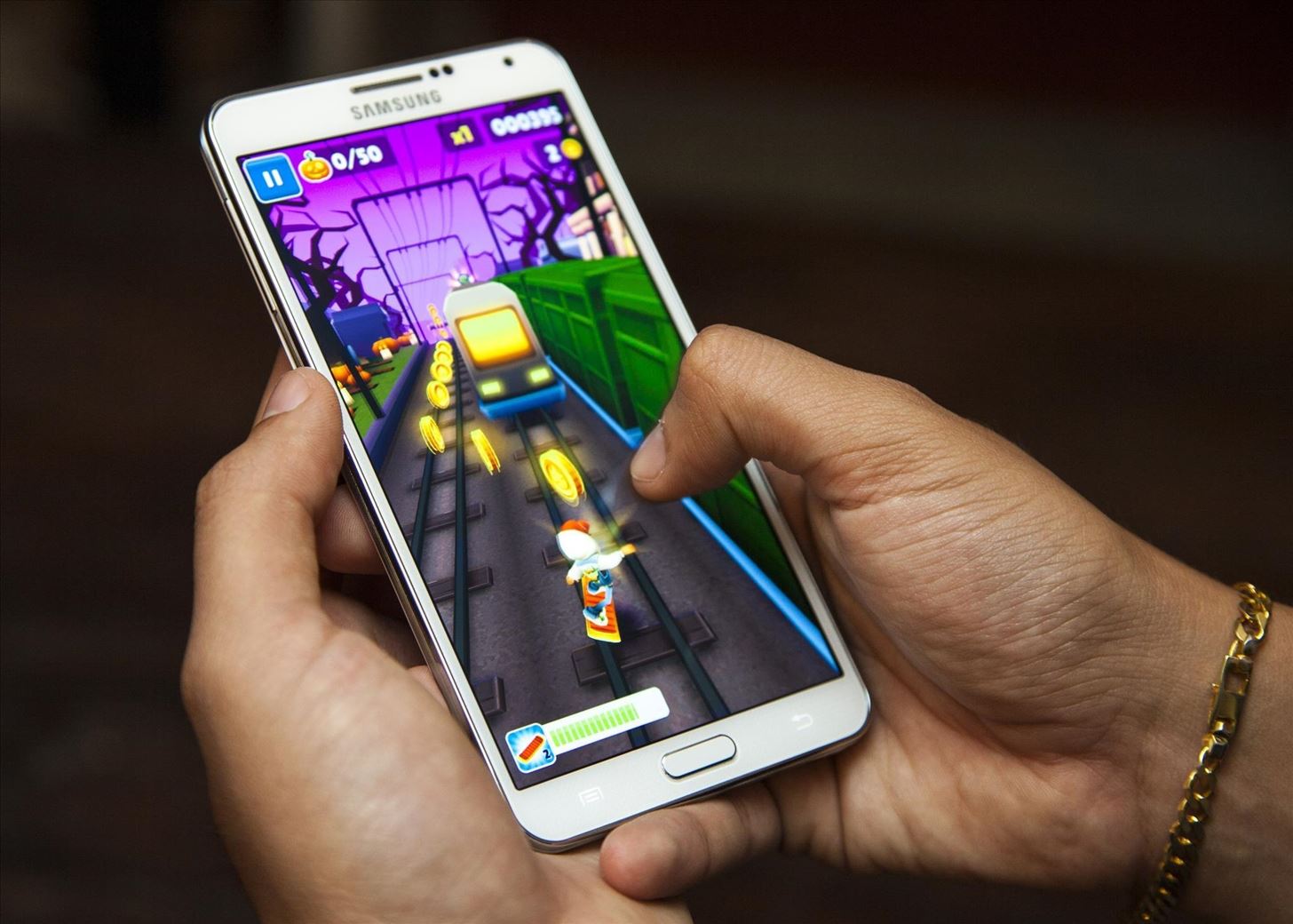 A softModder's Review of the Samsung Galaxy Note 3: "Way Better Than the Note 2"