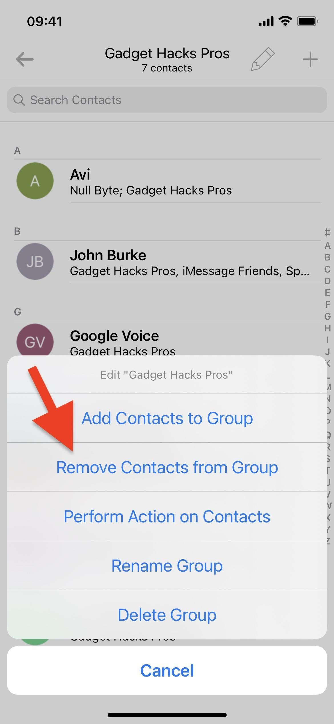 The Trick to Managing iCloud Contact Groups Right from Your iPhone (Since Apple's Contacts App Won't Let You)