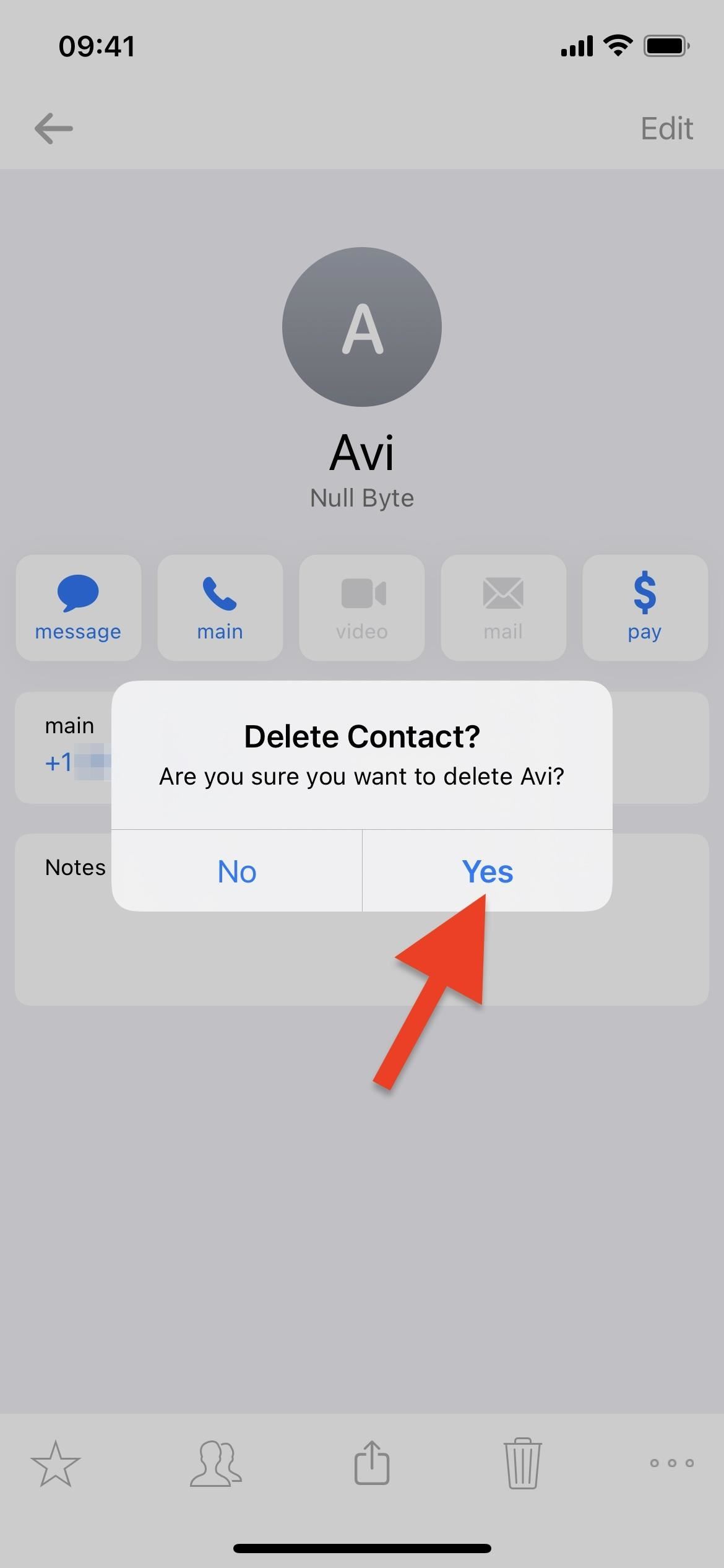 The Trick to Managing iCloud Contact Groups Right from Your iPhone (Since Apple's Contacts App Won't Let You)