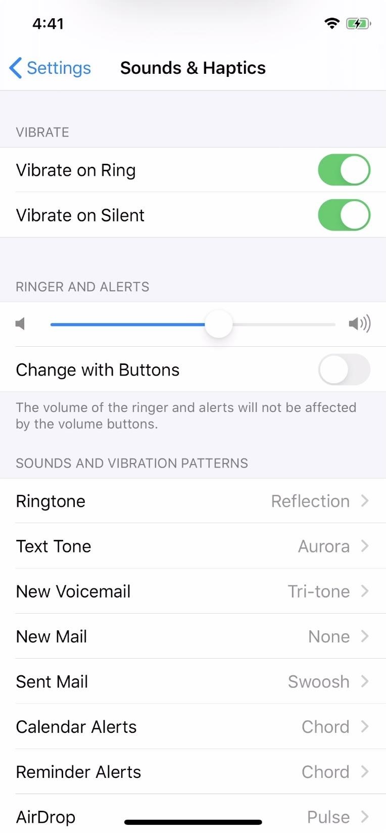 Two Settings You Should Double-Check to Make Sure Your iPhone's Alarm Goes Off