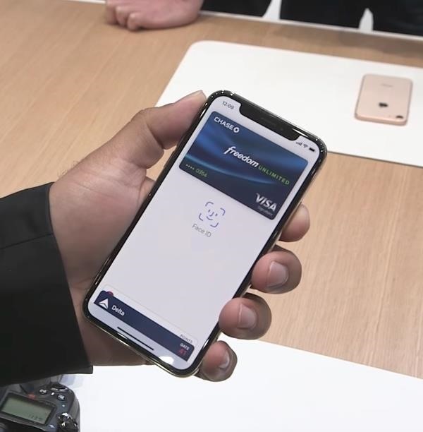 How to Use Apple Pay with Face ID on Your iPhone X, XS, XS Max, or XR