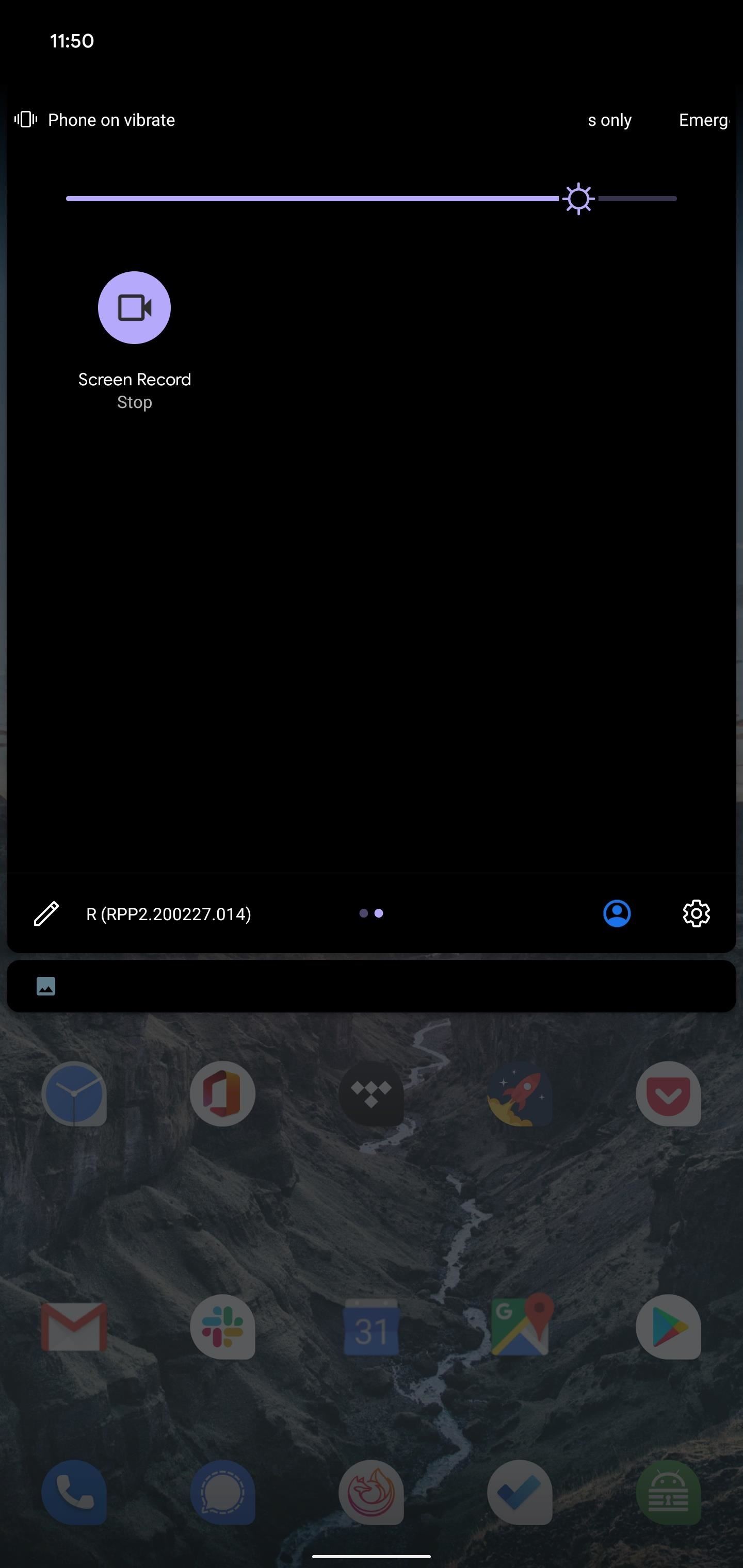 How to Use the Built-in Screen Recorder in Android 11