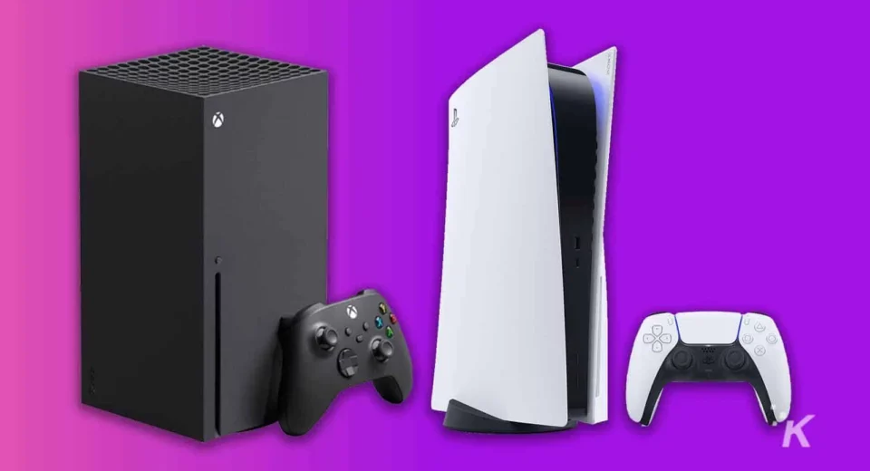 xbox series x next to ps5