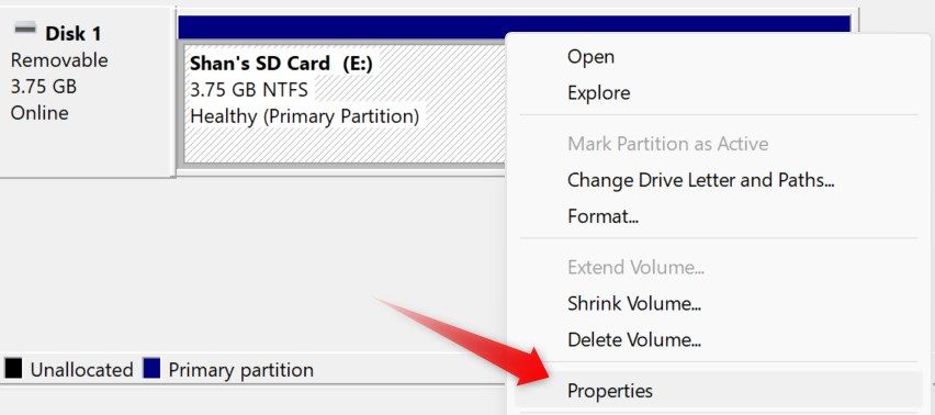 Opening the properties of an SD card in Disk Management.