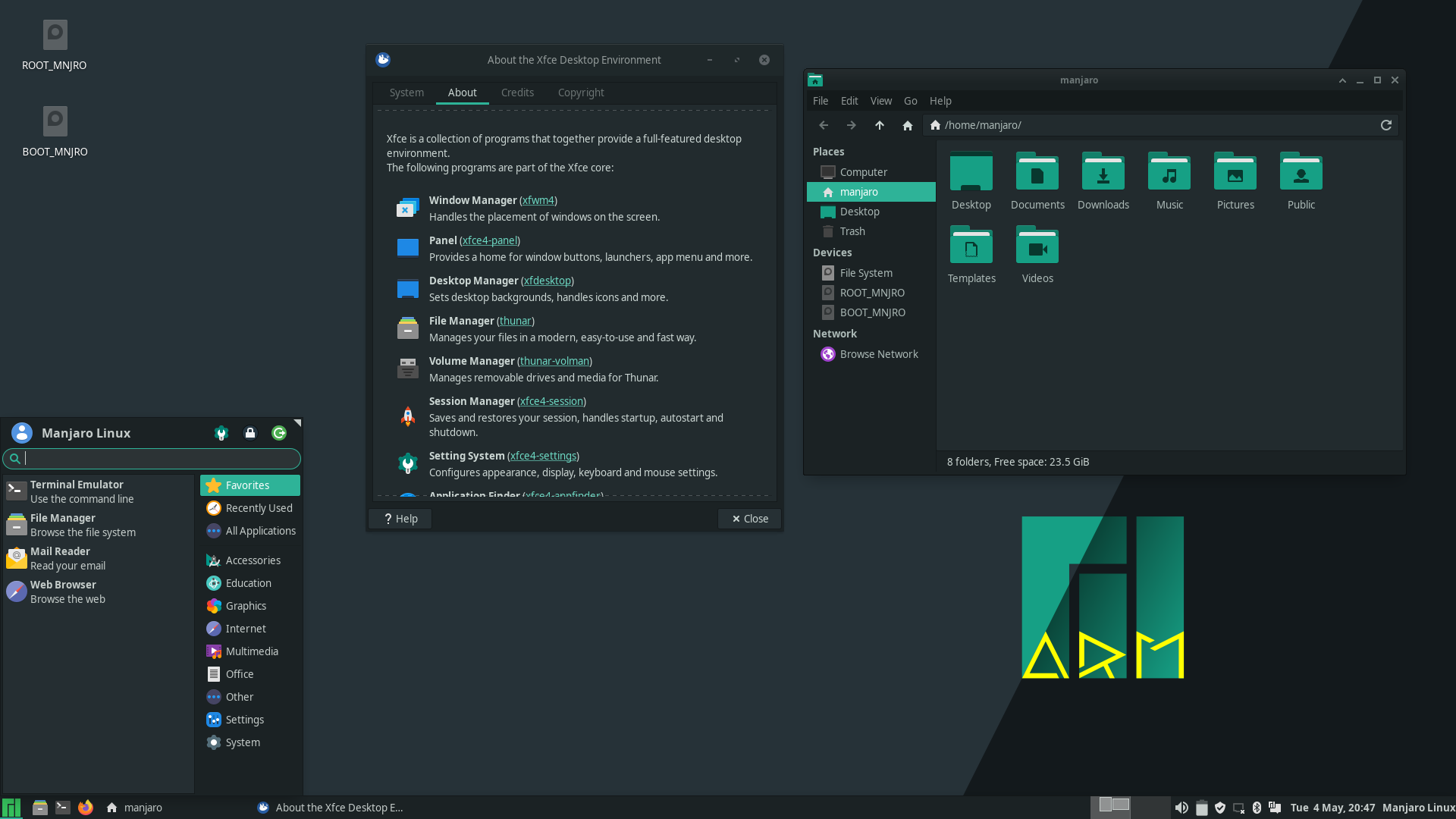 Manjaro desktop.