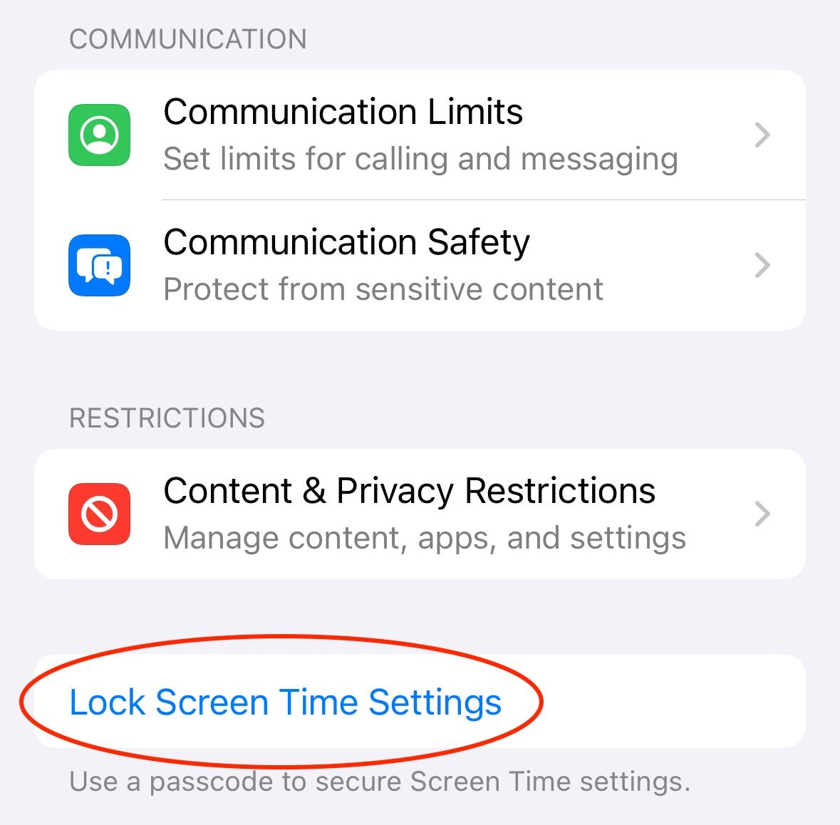 Screen Time settings on iPhone, with Lock Screen Time Settings button circled in red.