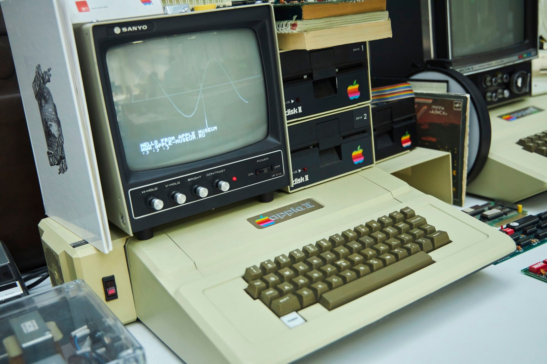 An Apple II computer at a museum of computers.