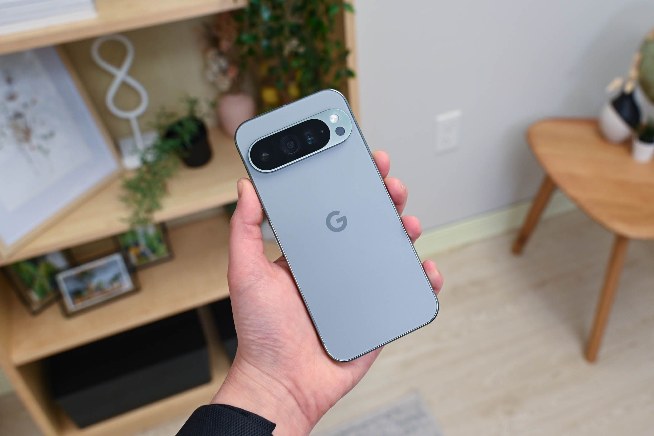 Person holding the Google Pixel 9 Pro.