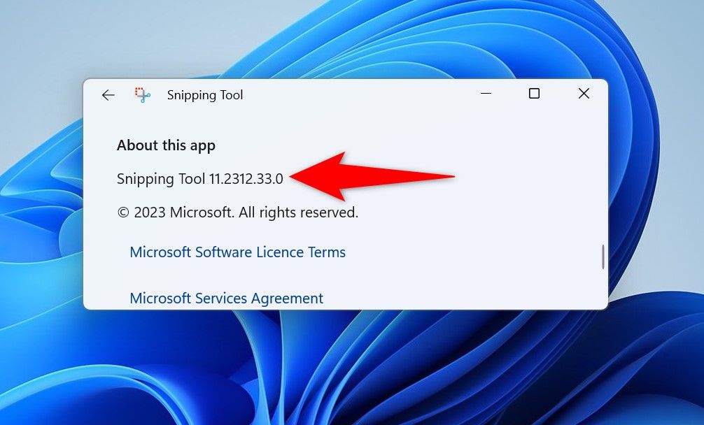 Current app version highlighted in Snipping Tool.