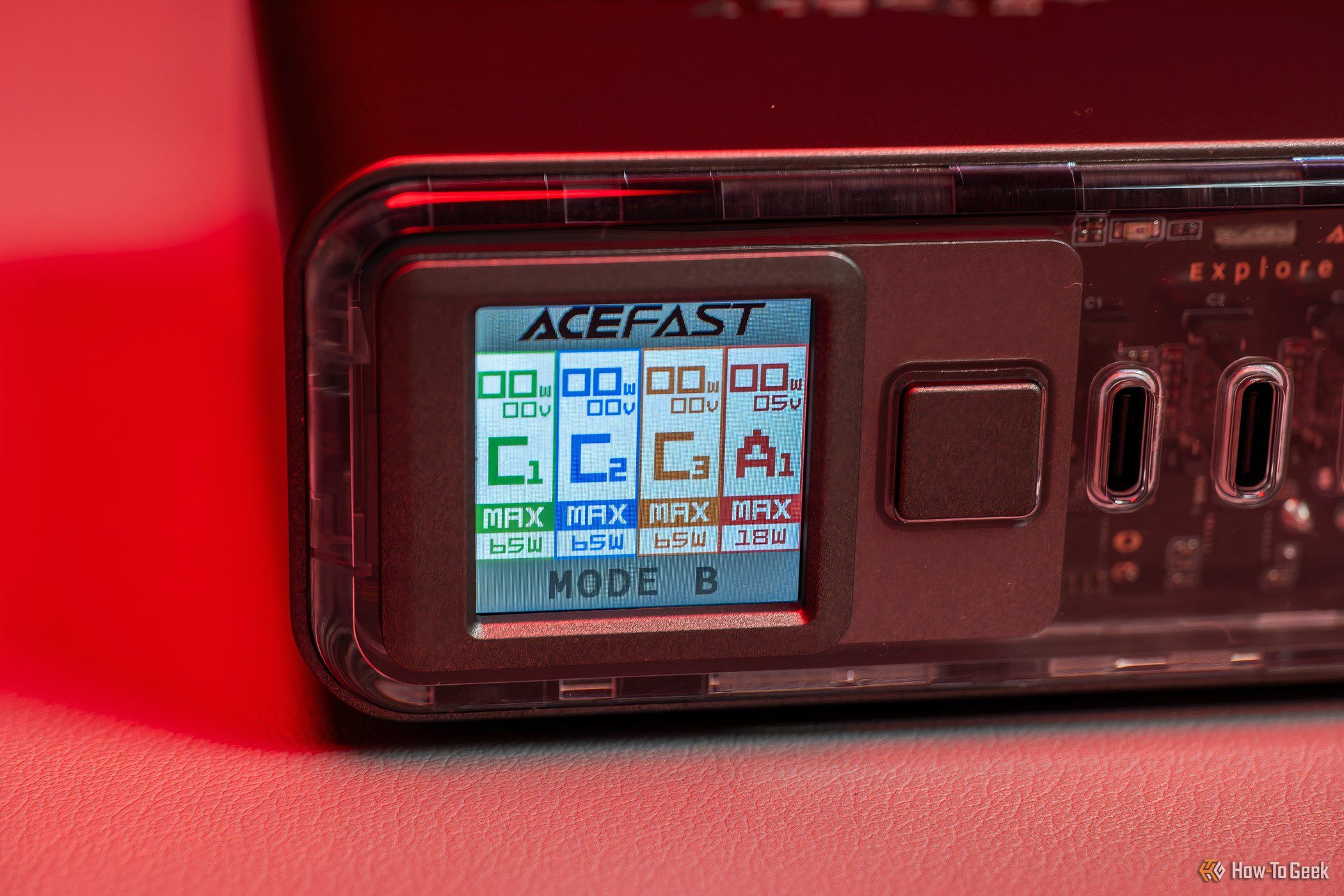 Digital Display on the Acefast Charging Hub showing the energy output for each port