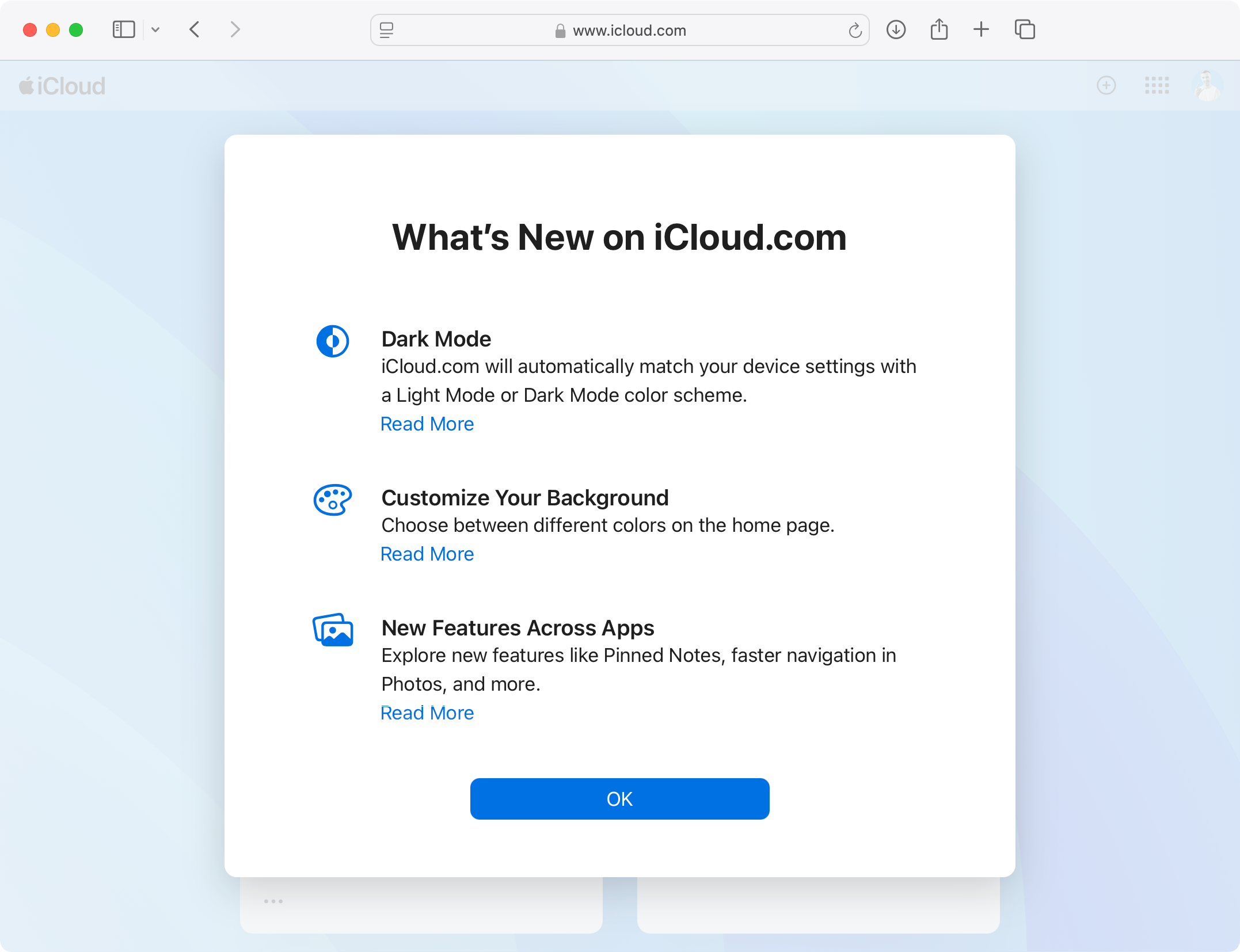 Splash screen advertising new features on the iCloud website.