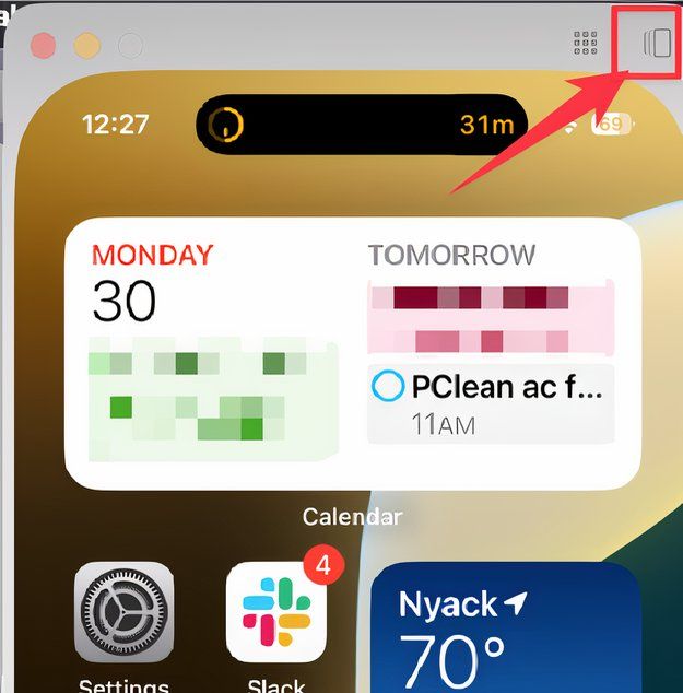 The small icon to toggle App Switcher in iPhone mirroring with an arrow and box highlighting it.