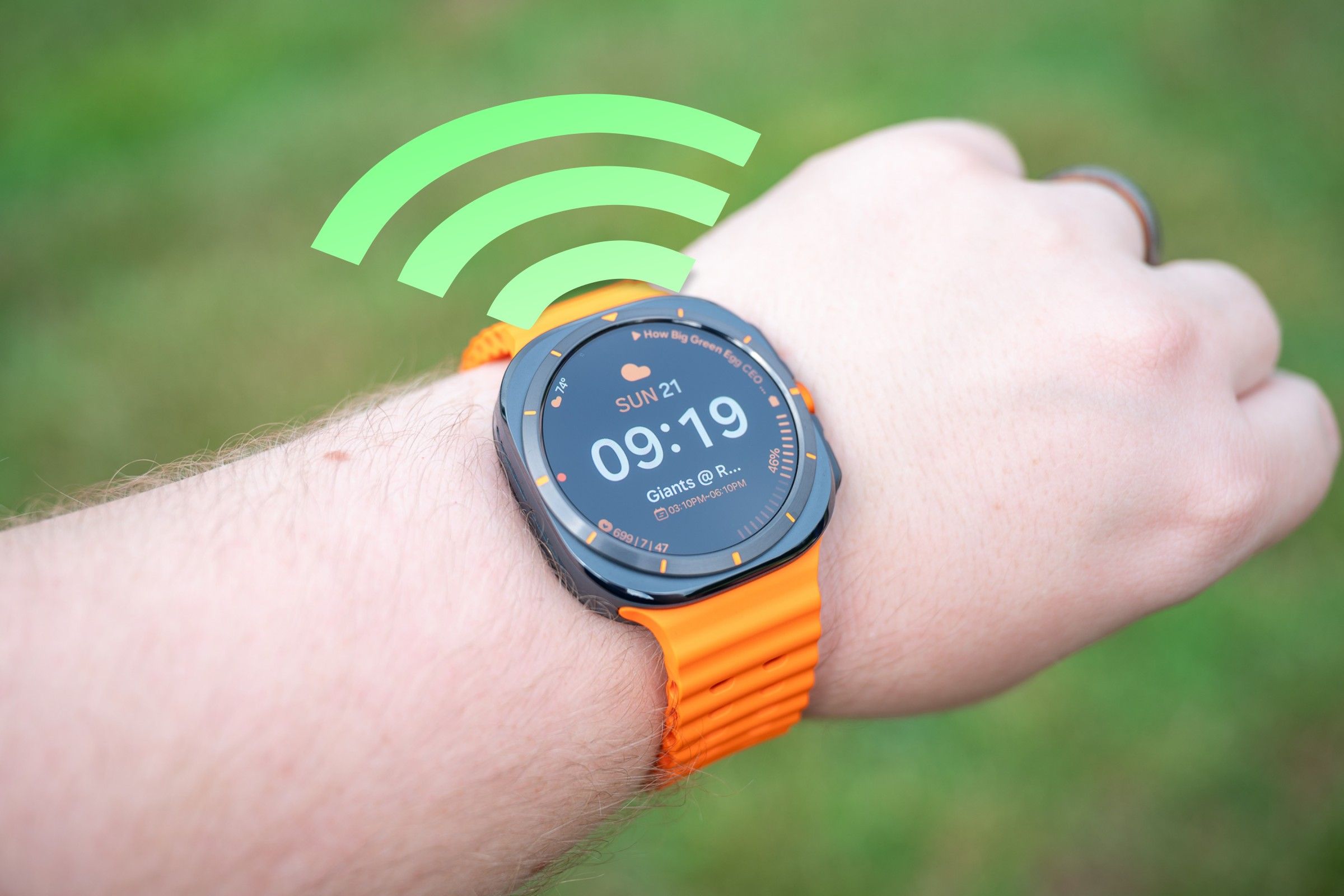 Galaxy Watch with LTE signal.