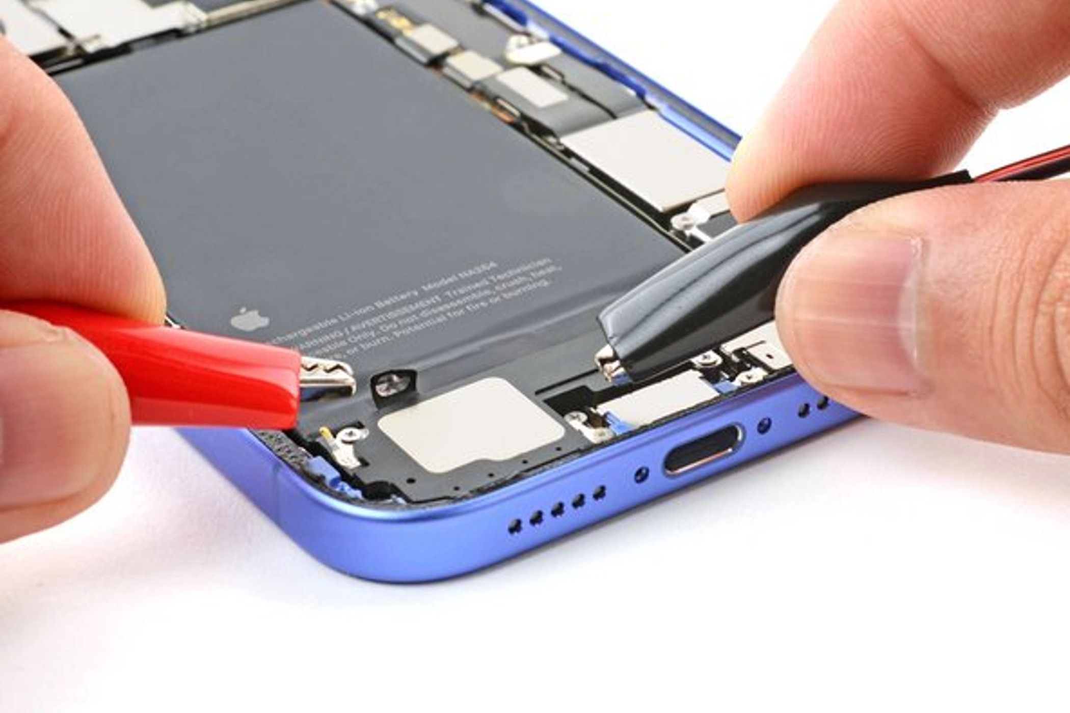 ifixit voltclip about to be used in a phone