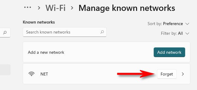 Forgetting a network in the Wi-Fi network settings on Windows.