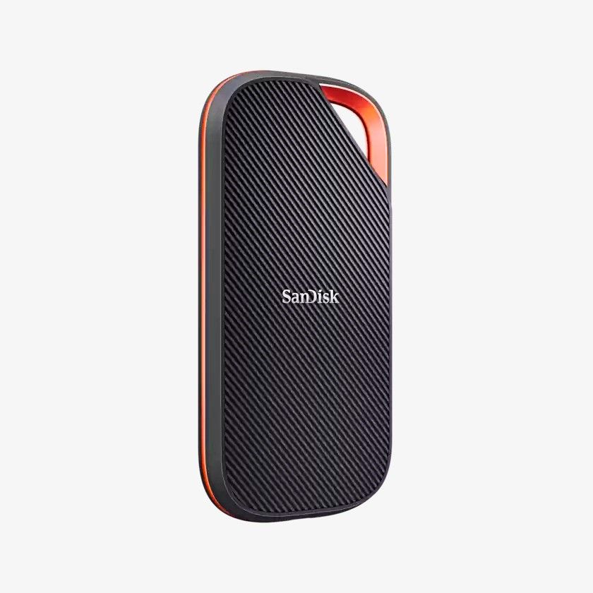 The sandisk extreme pro usb 4 portable ssd turned to the right