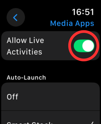 Screenshot of the Media Apps section on an Apple Watch with a circle around the Allow Live Activities option.