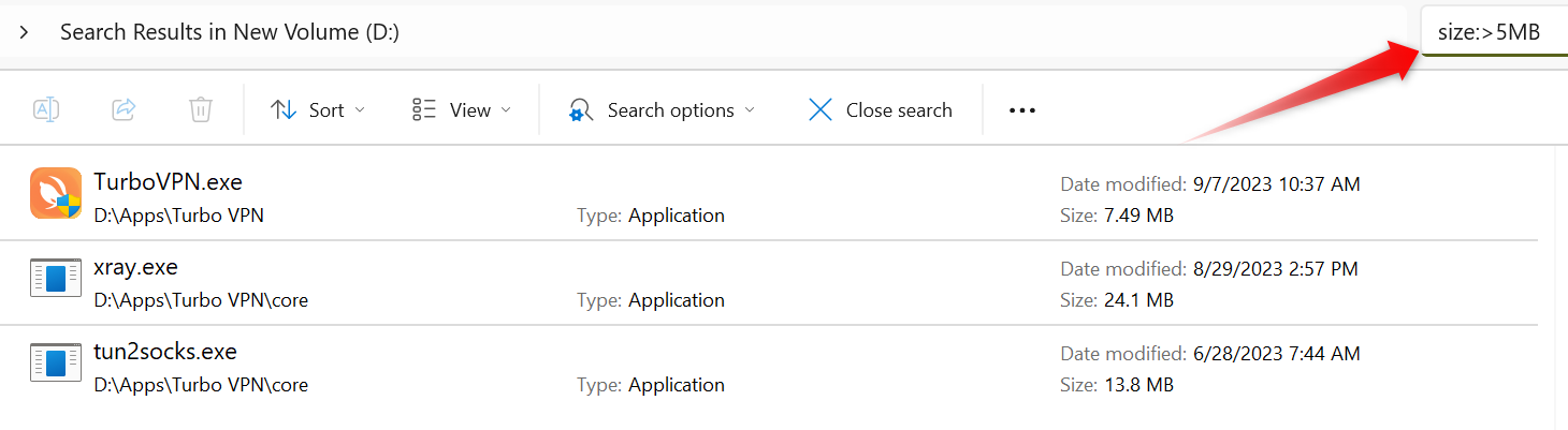 Searching files by size in File Explorer in Windows.