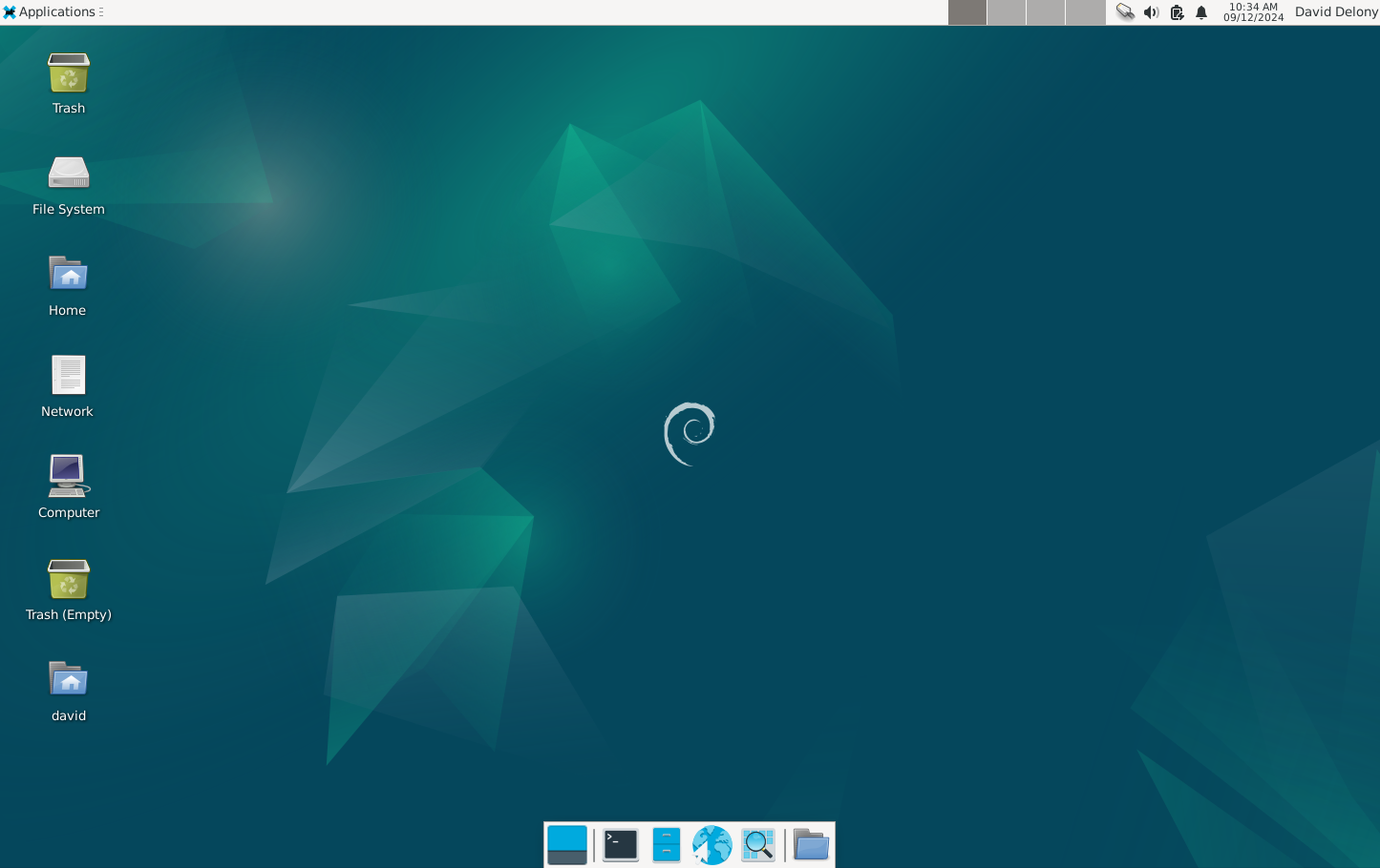 Xfce desktop running on Linux.