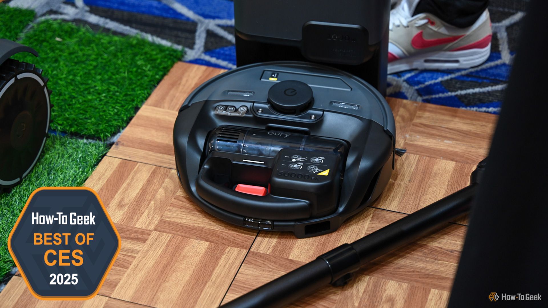 Handheld section of the Eufy Clean E20 3-in-1 Robot Vacuum at CES 2025.