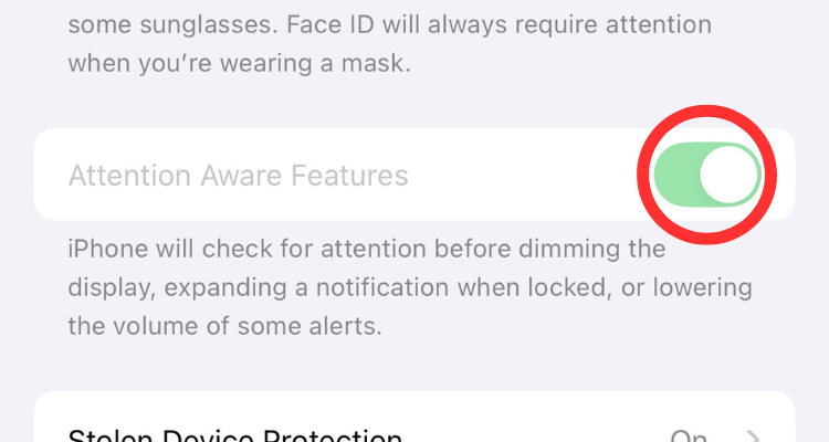 Screenshot of the Attention Aware Features' toggle in the Face ID & Attention menu.