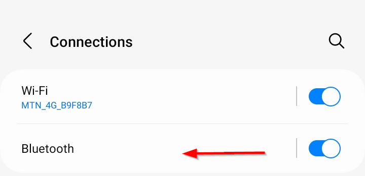 Connections settings page with Bluetooth option.