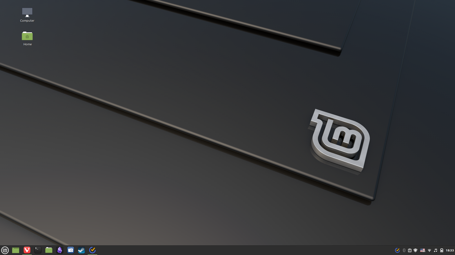 A picture of the desktop in Linux Mint.