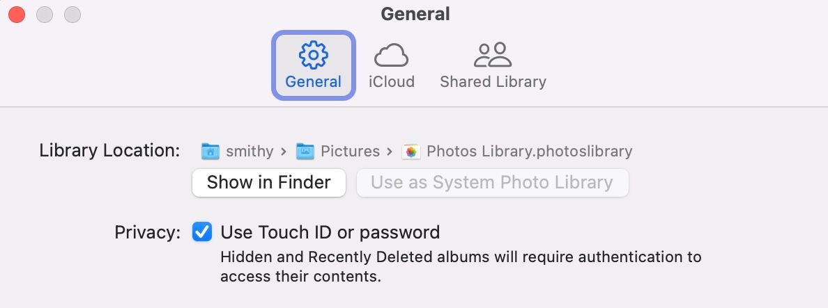 Use Touch ID or password option checked off in Mac Photos app settings.