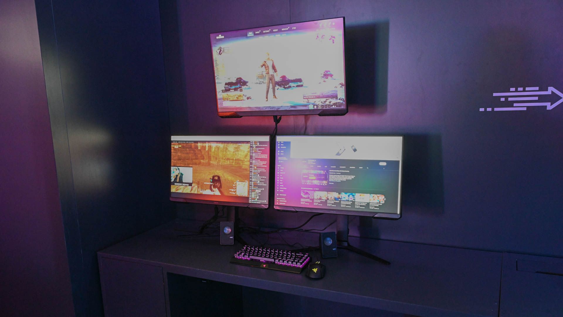 Samsung Triple Monitor Setup at CES 2023