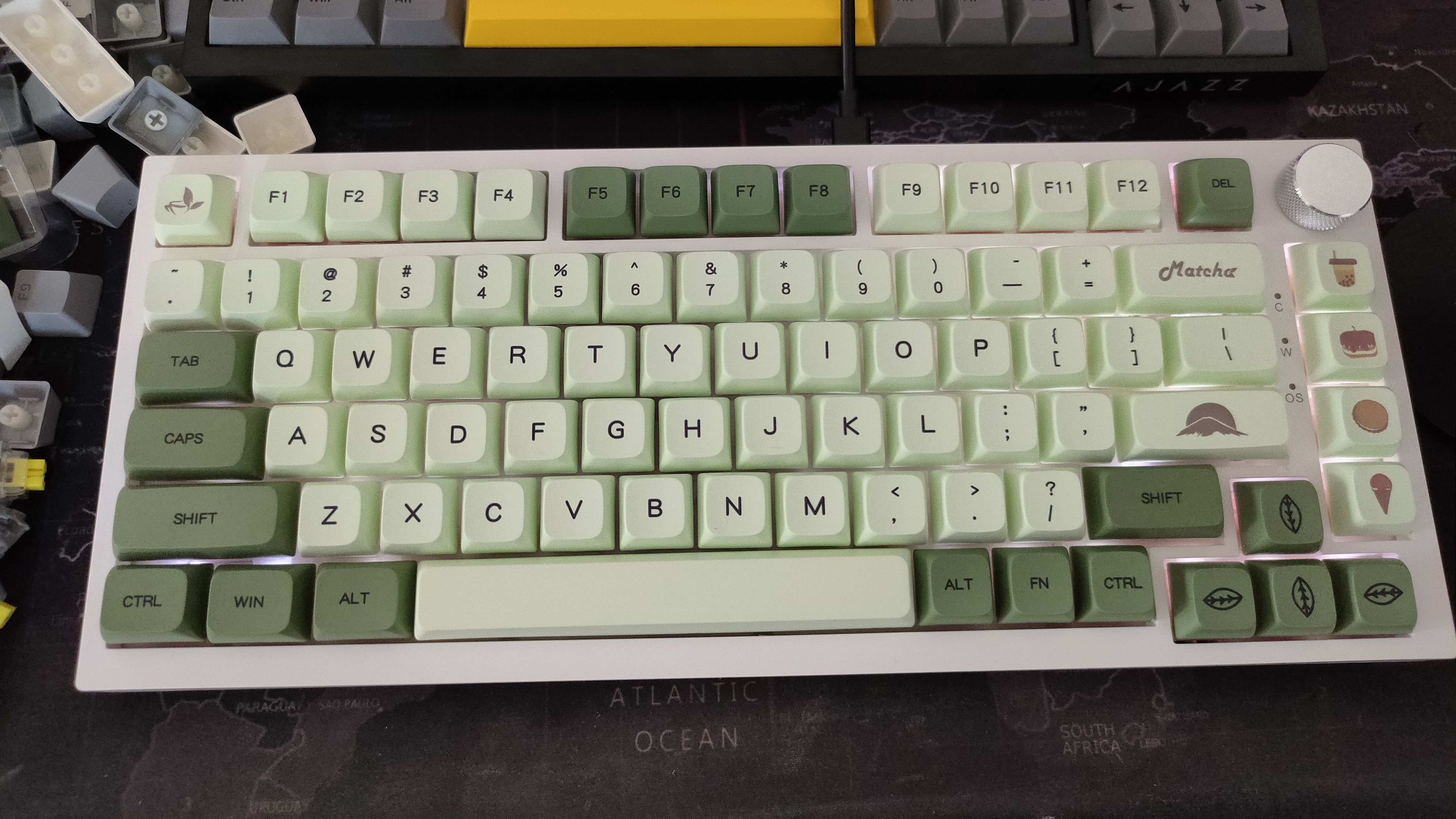 The Ajazz AK820 with a custom set of green keycaps.