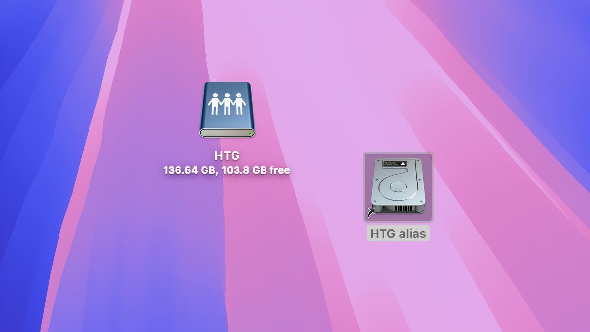 macOS desktop displaying icons for a network share and its alias.