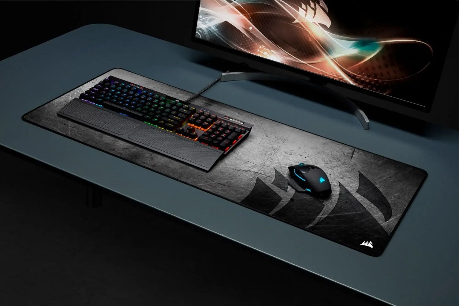 CORSAIR MM350 PRO extended xl Premium Spill-Proof Cloth Gaming Mouse Pad.